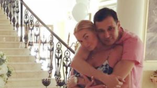 Анастасия Волочкова рассталась с