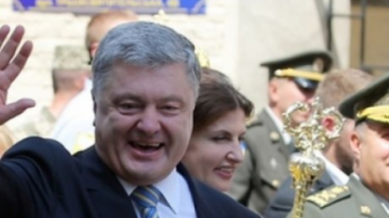 В Крыму ответили на желание Порошенко поднять украинский флаг над Ялтой